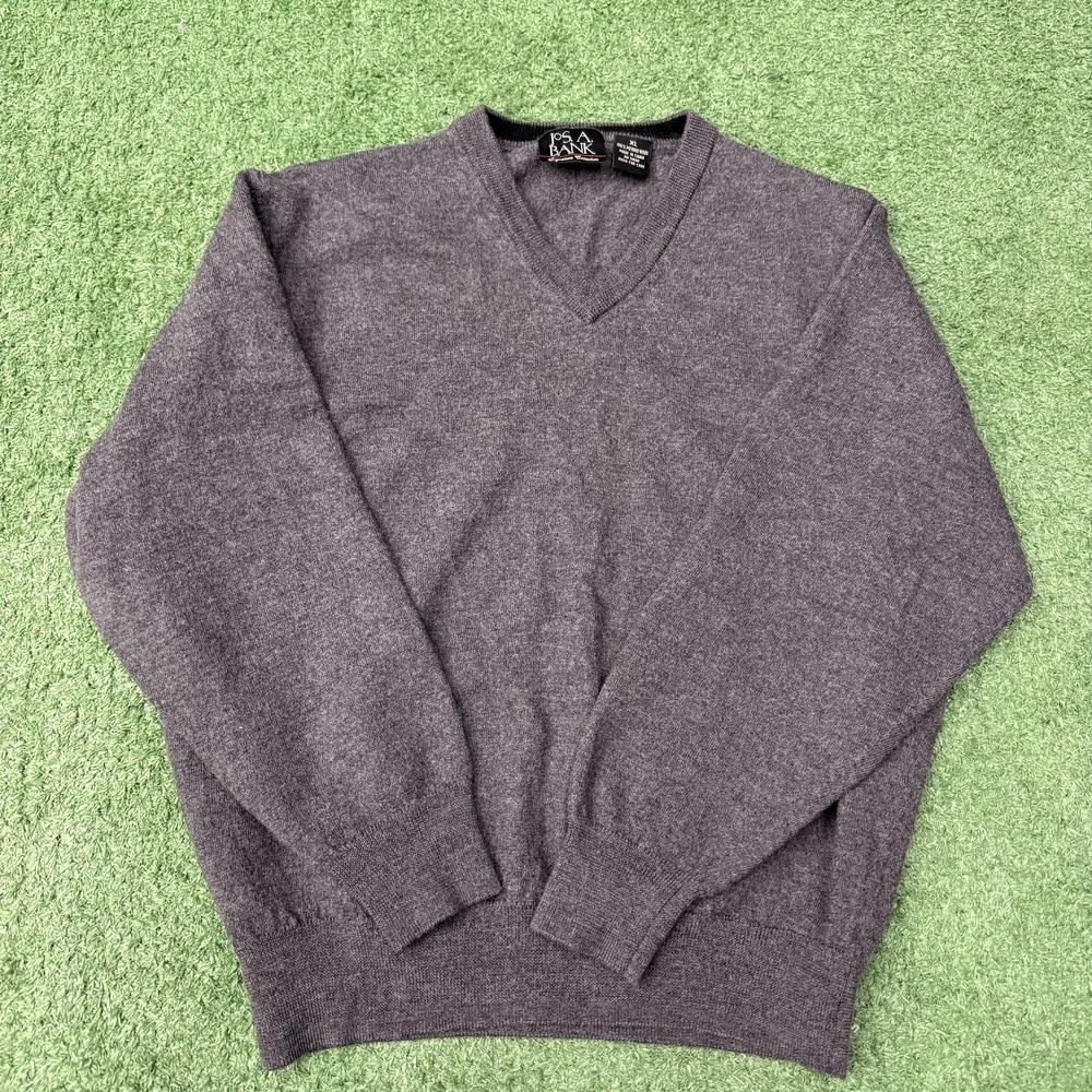 Jos. A. Bank Sweater Mens XL Gray V Neck 100% Merino Wool Knit Pullover Classic